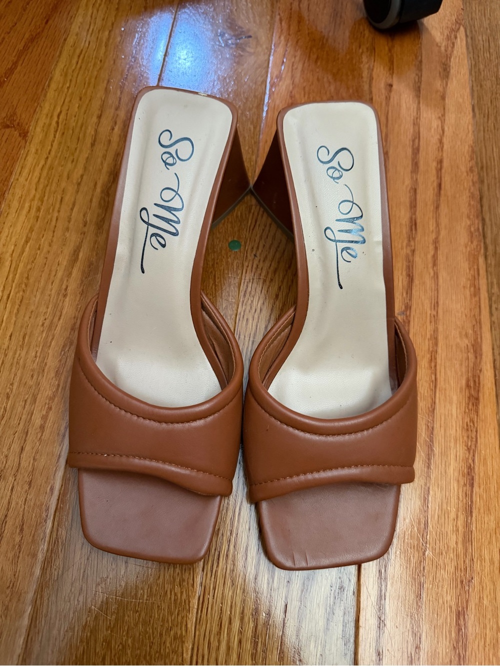 Brown kitten heels